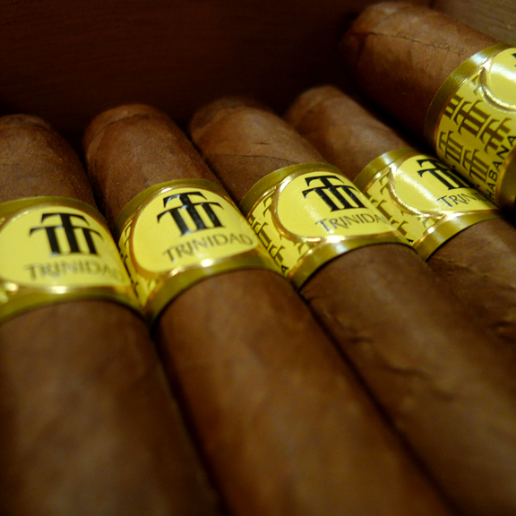 Cuban+cigars+canada
